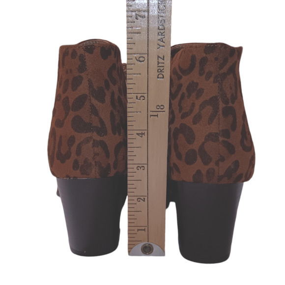 NEW Style & Co. Animal Print Boots Size 8.5 Ankle Black Brown Vegan Faux Leather - Picture 4 of 9